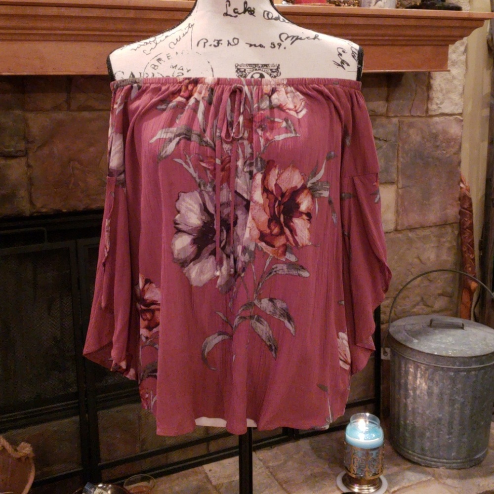 Off shoulder Top